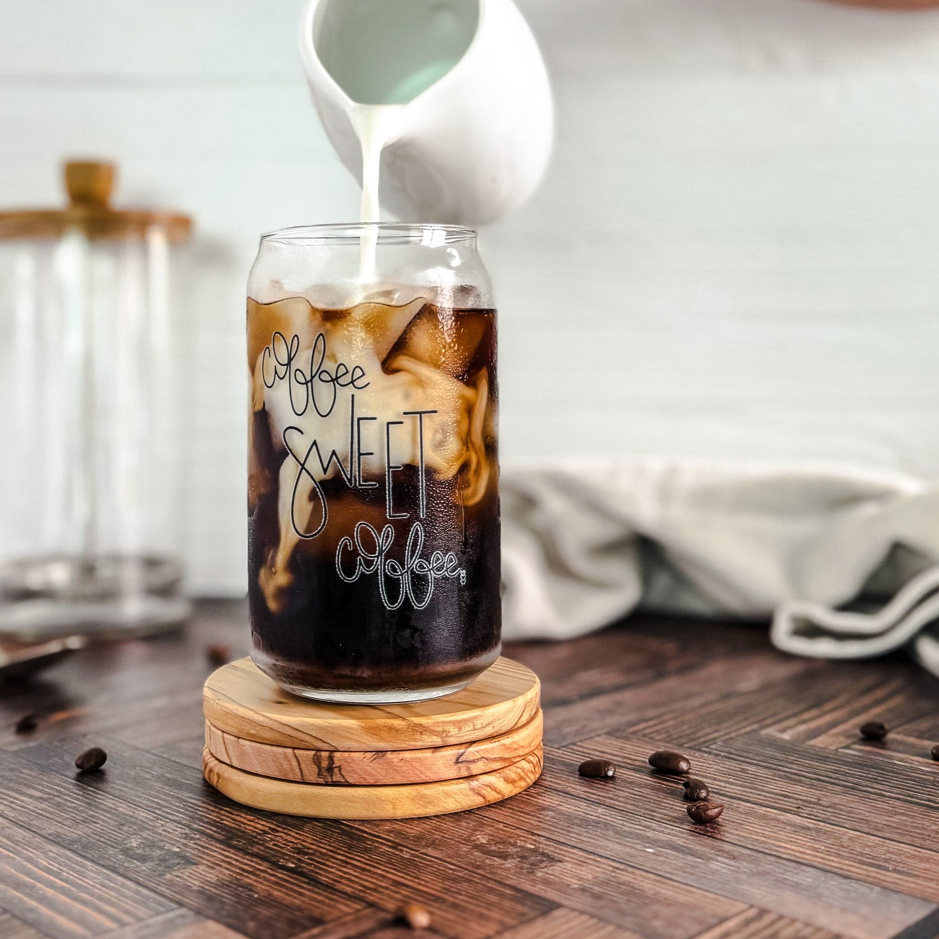 Can-shaped glass with a bamboo lid and Coffee Sweet Coffee design