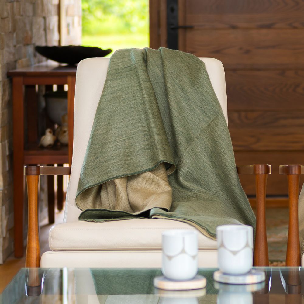Kani Reversible Alpaca Throw