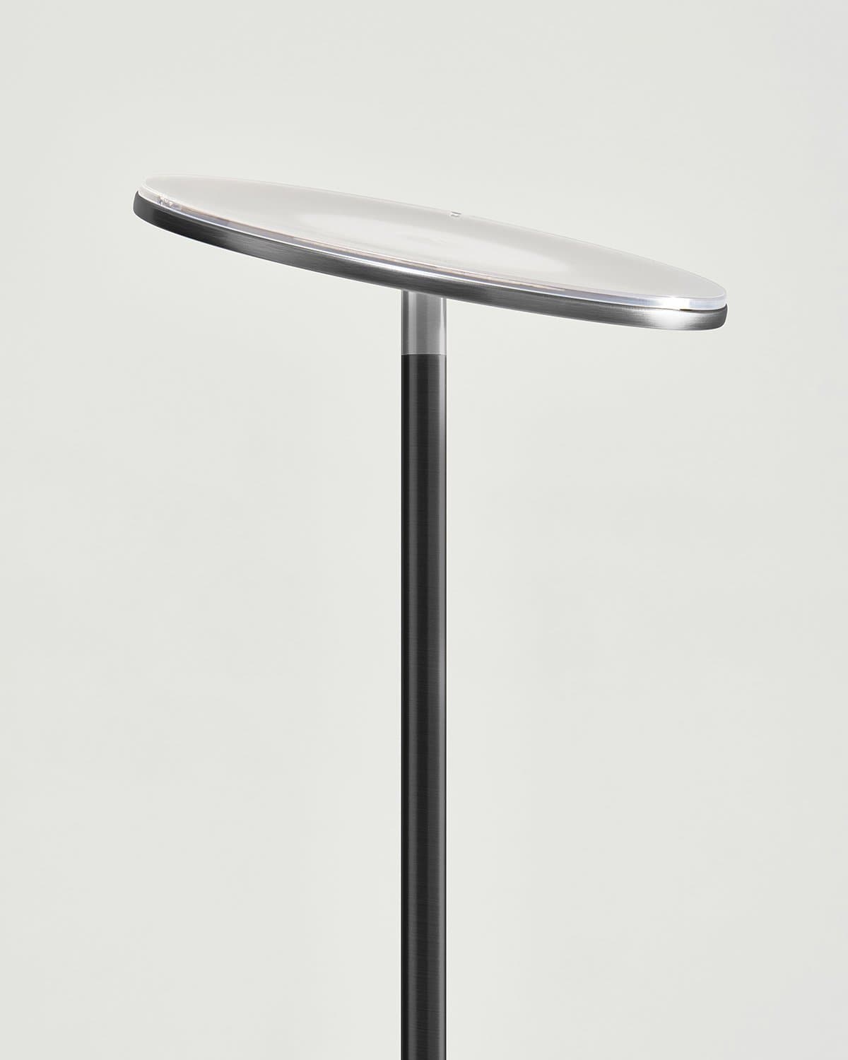 Axel Floor Lamp