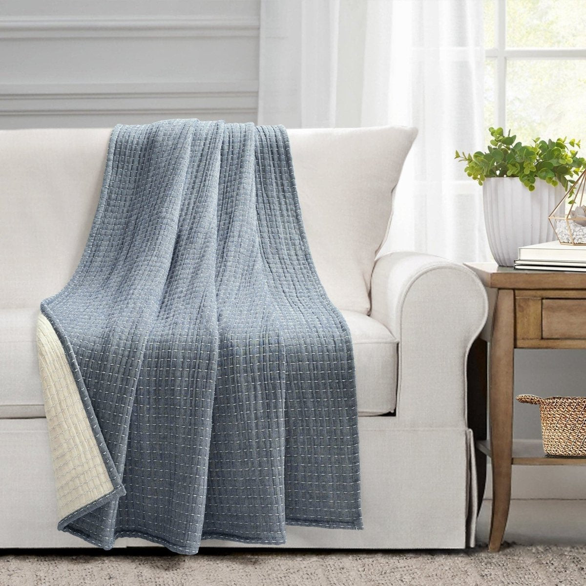 Solid Kantha Cotton Woven Throw