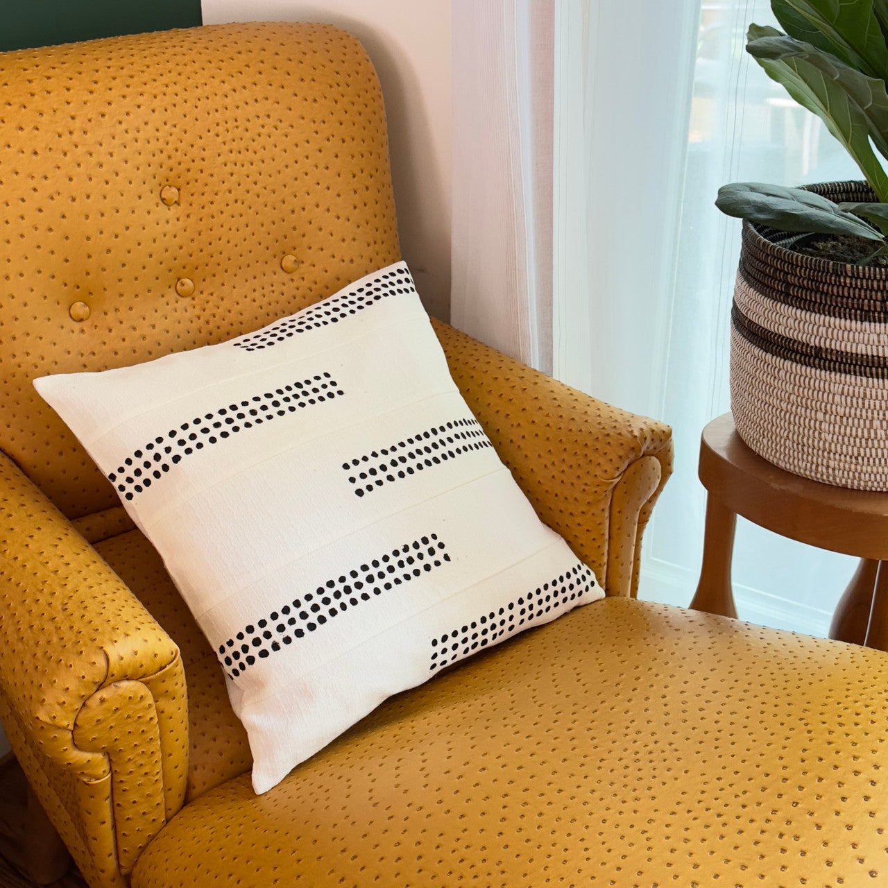 Dots Pillow Cover - White