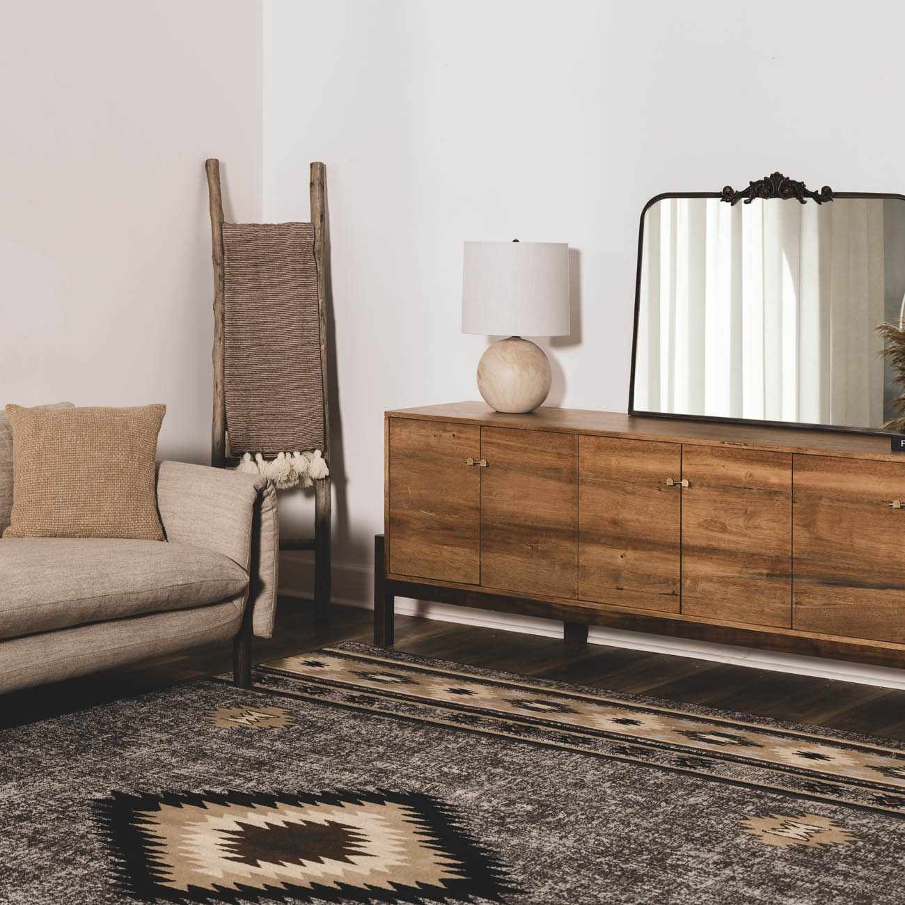 Keel Table Lamp