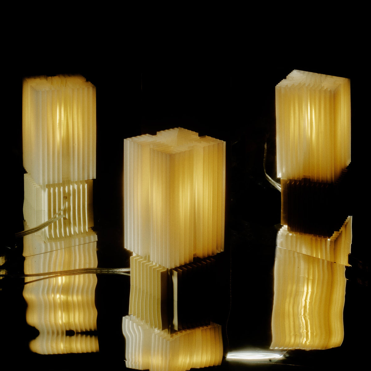 Brut Table Lamp