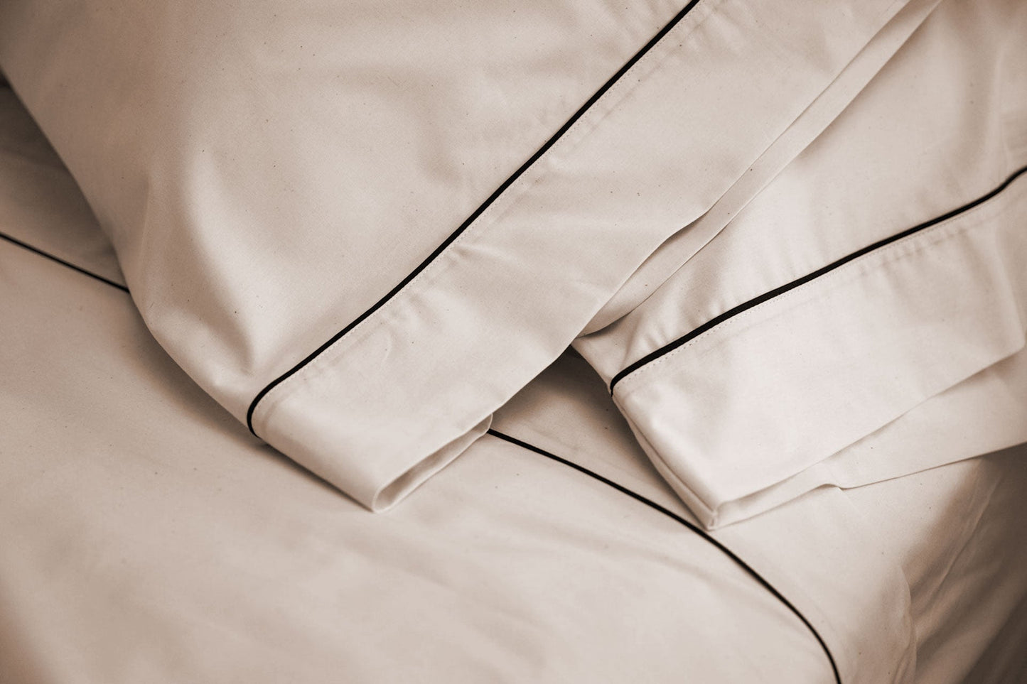 Cotton Piping Bed Sheet Set