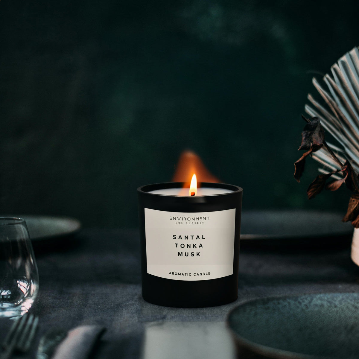 Santal Tonka Musk Candle with Lid & Box - 8oz
