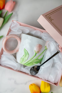 Tulip Ceramic Mug with Spoon Gift Set
