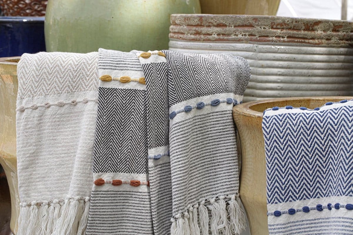 Herringbone Stripe Cotton Woven Tassel Throw