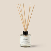 Homme reed diffuser with fiber reeds