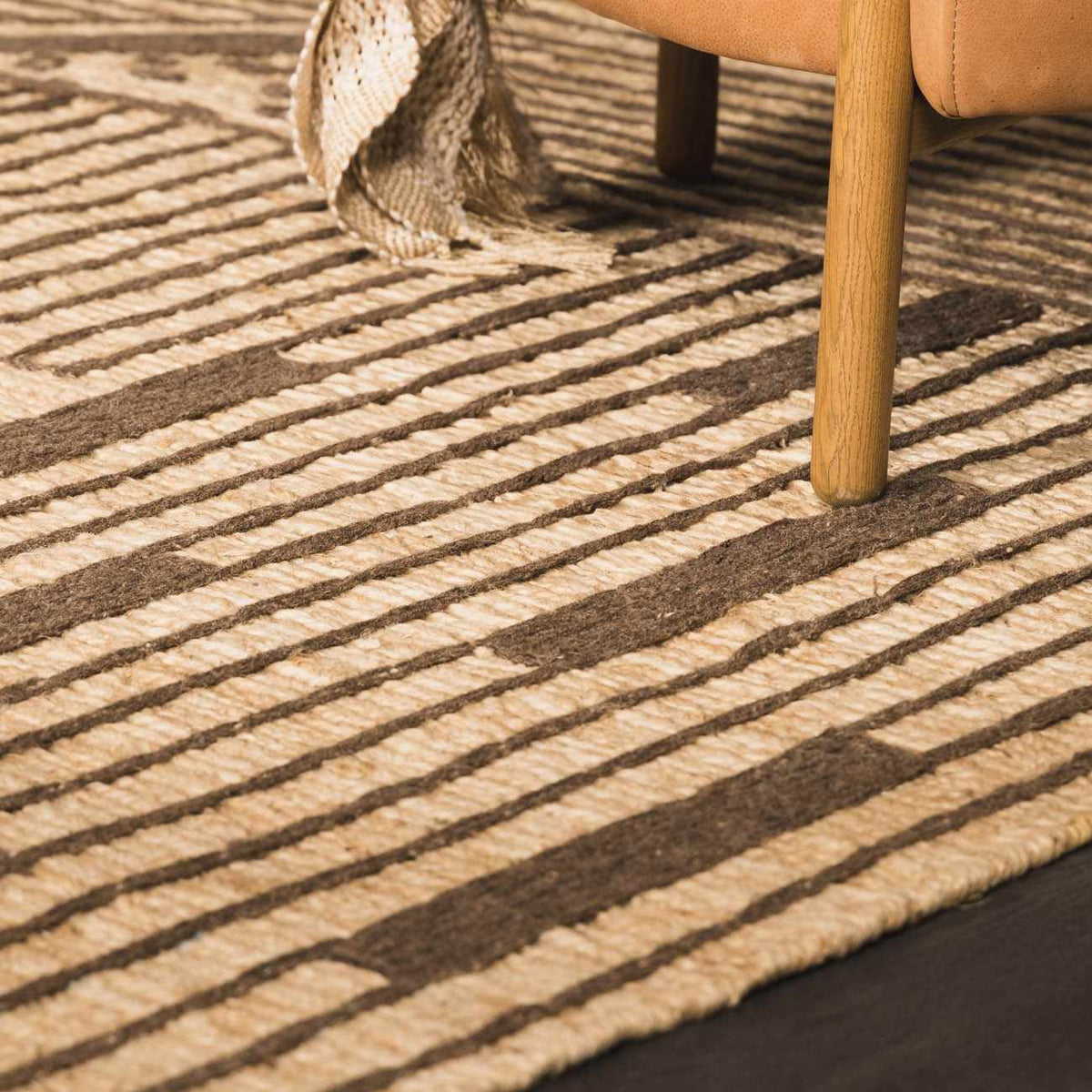 Millis Hand-Knotted Jute Rug