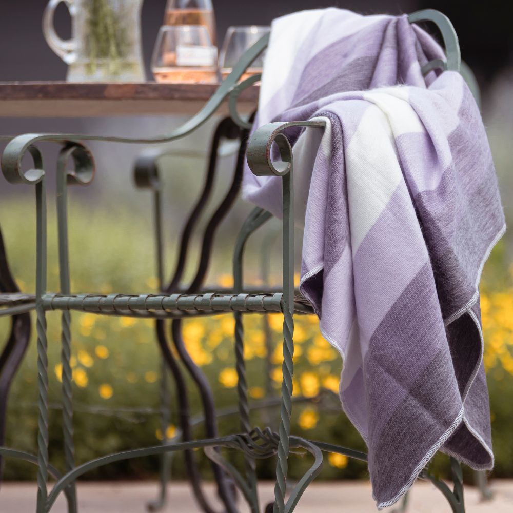 Nawi Alpaca Throw - Lavender & Cream