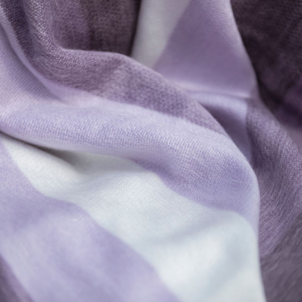 Nawi Alpaca Throw - Lavender & Cream