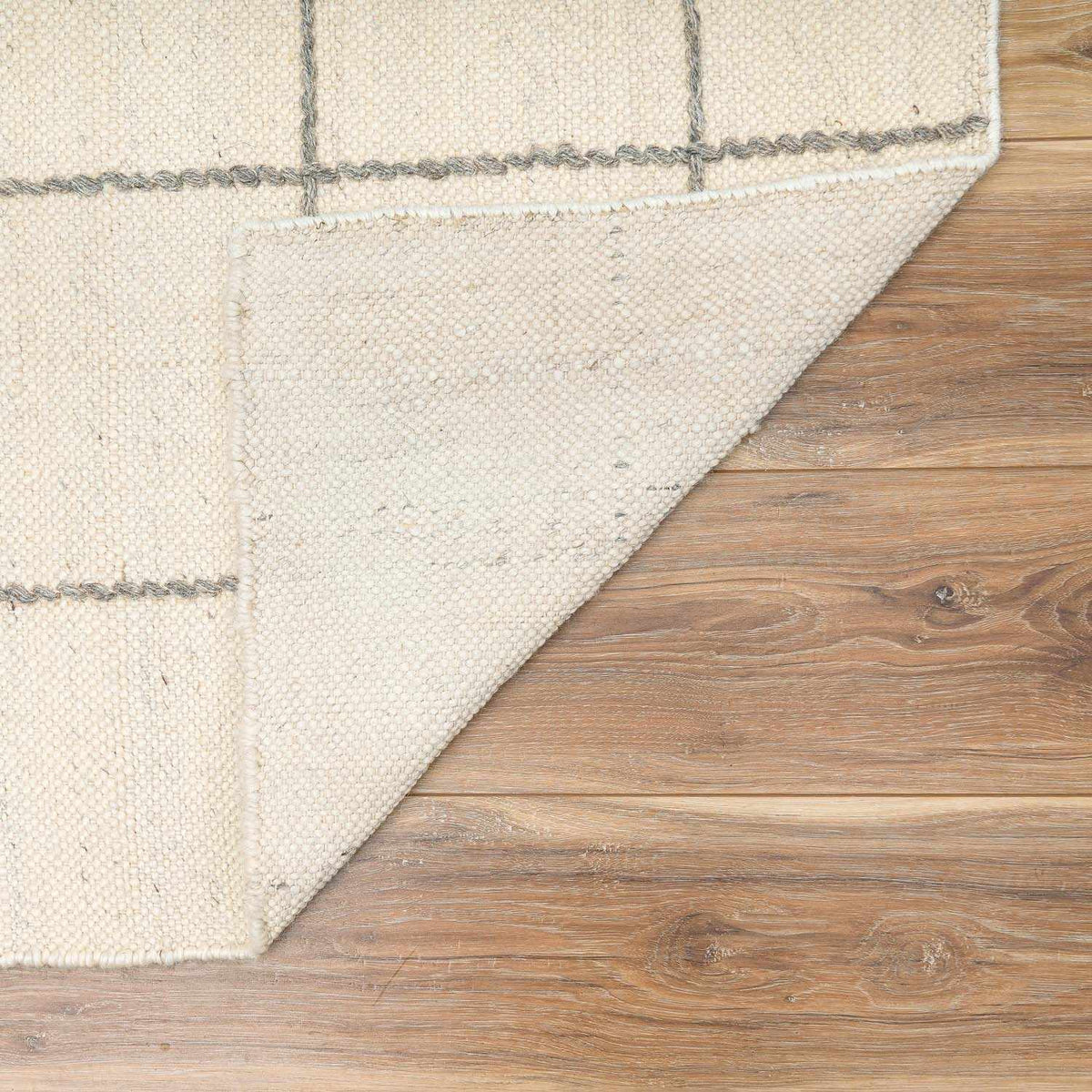 Tieve Grid Wool Rug