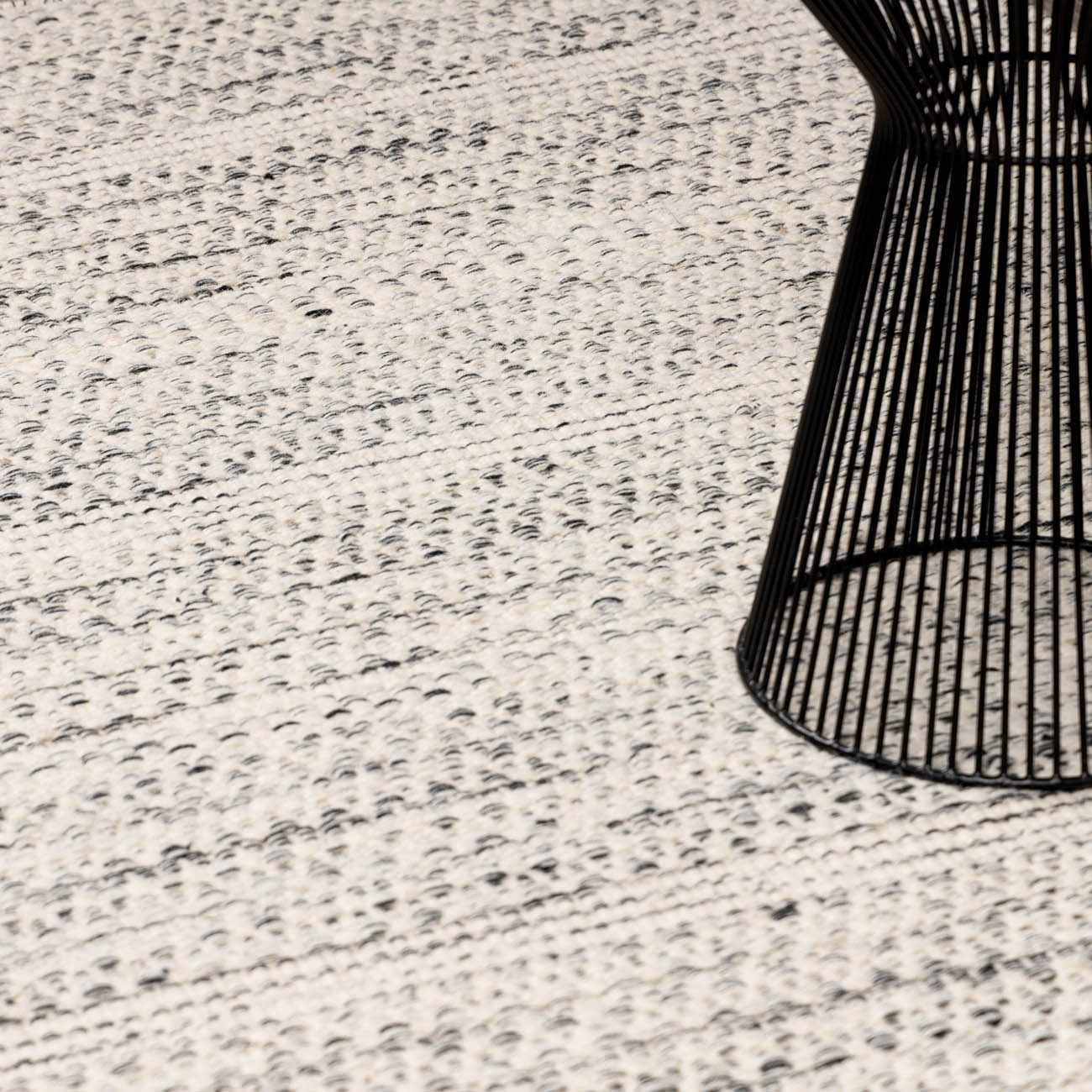 Tierra Wool Area Rug