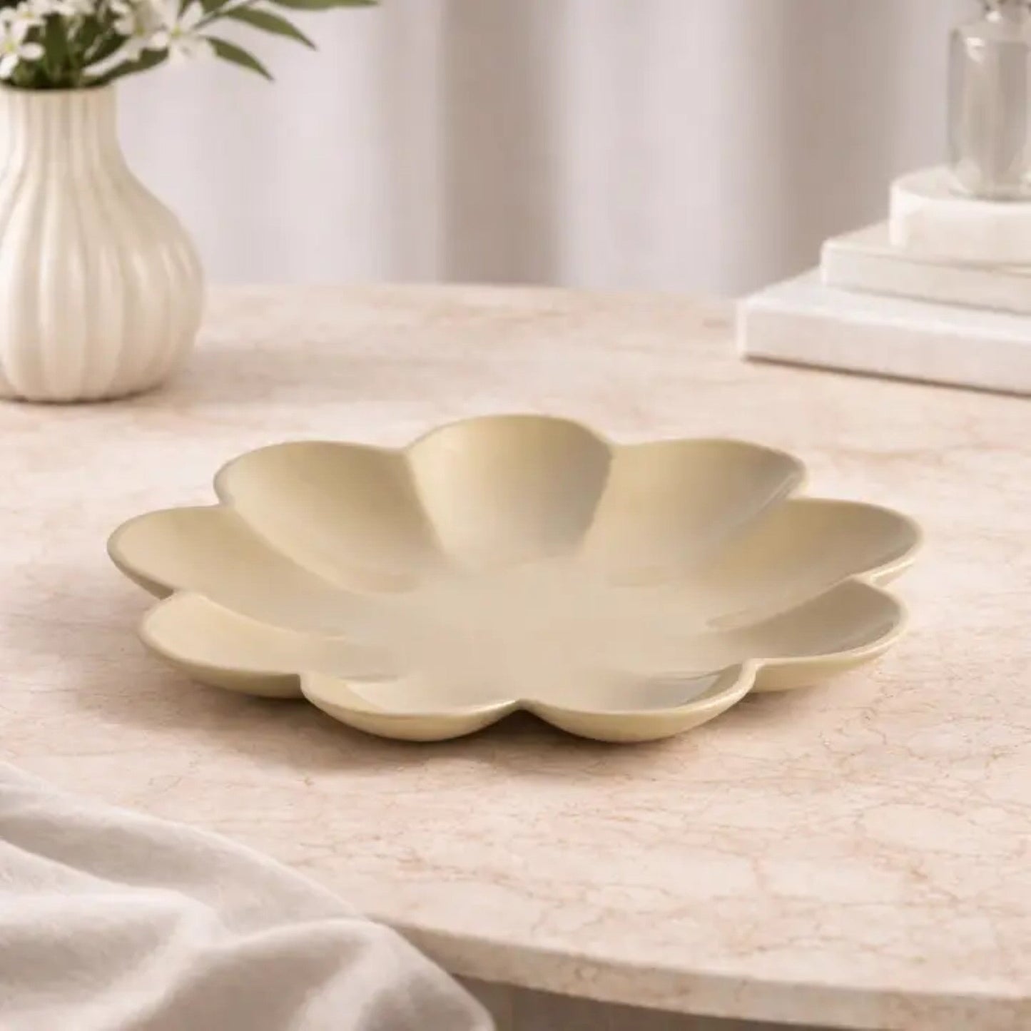 Decorative Petal Tray