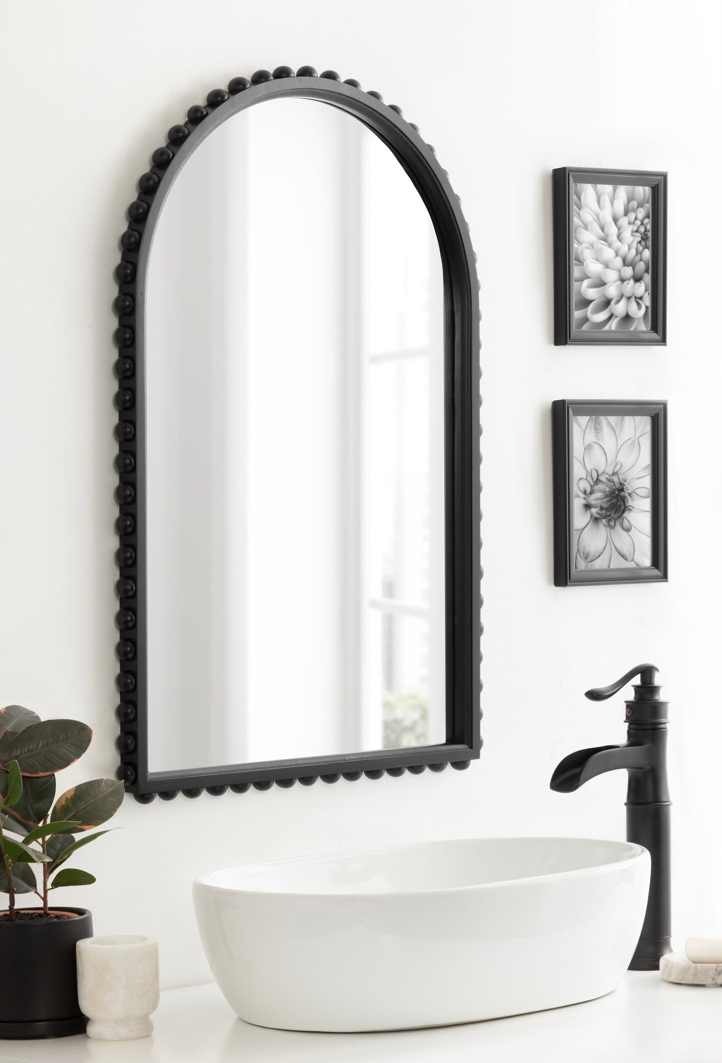 Bryn Mirror