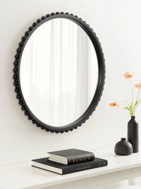 Niobe Mirror