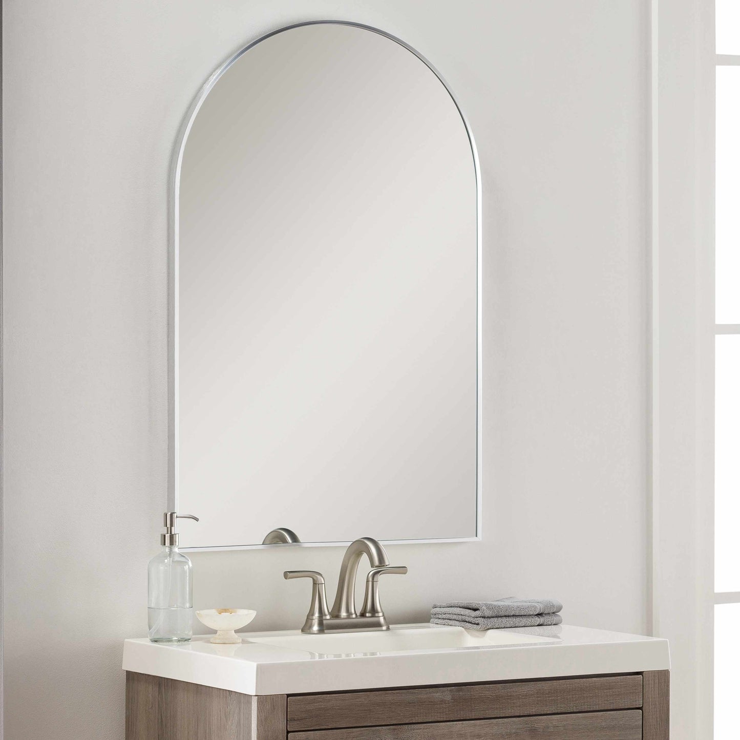 Ora Mirror