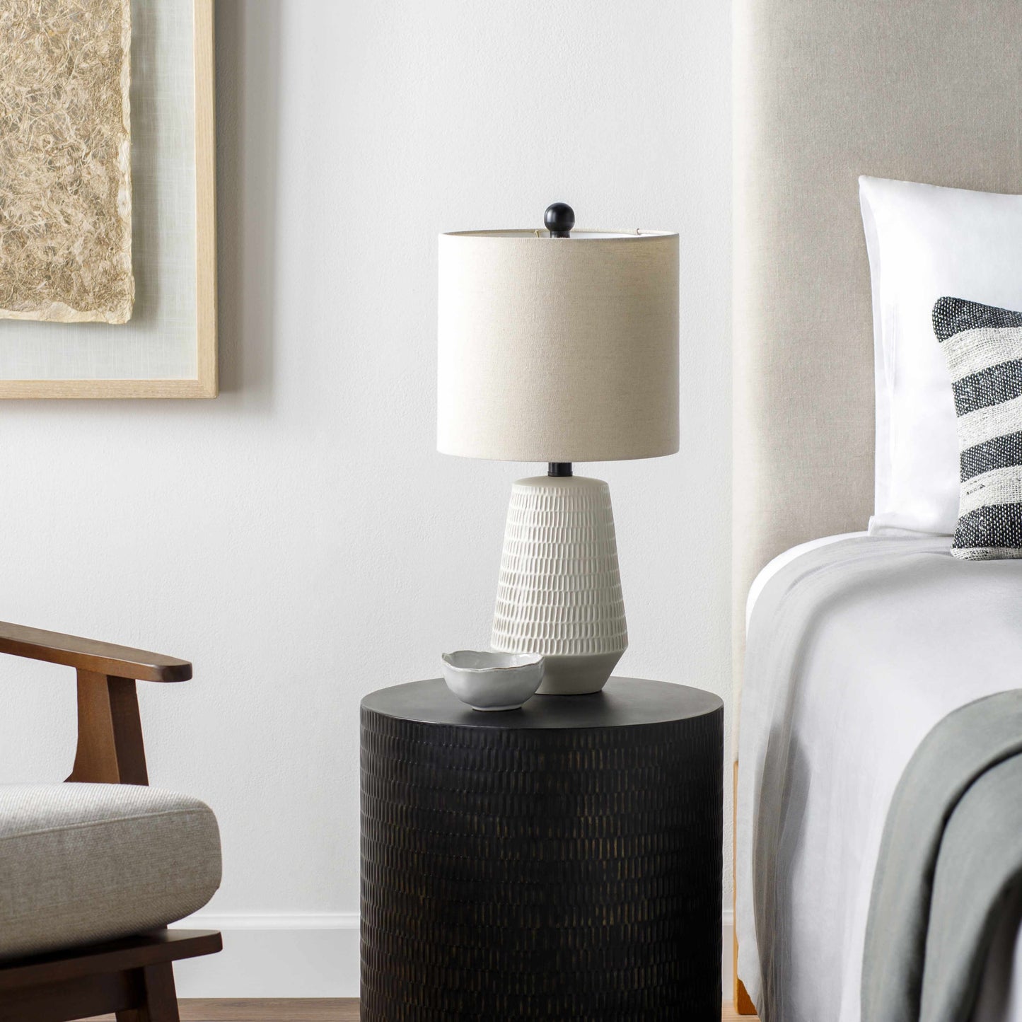 Linea Table Lamp