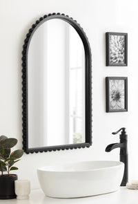 Bryn Mirror