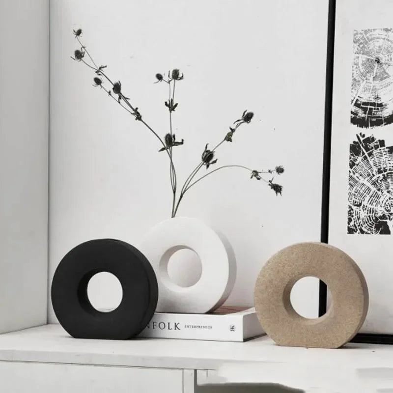 Nordic Ring Vase