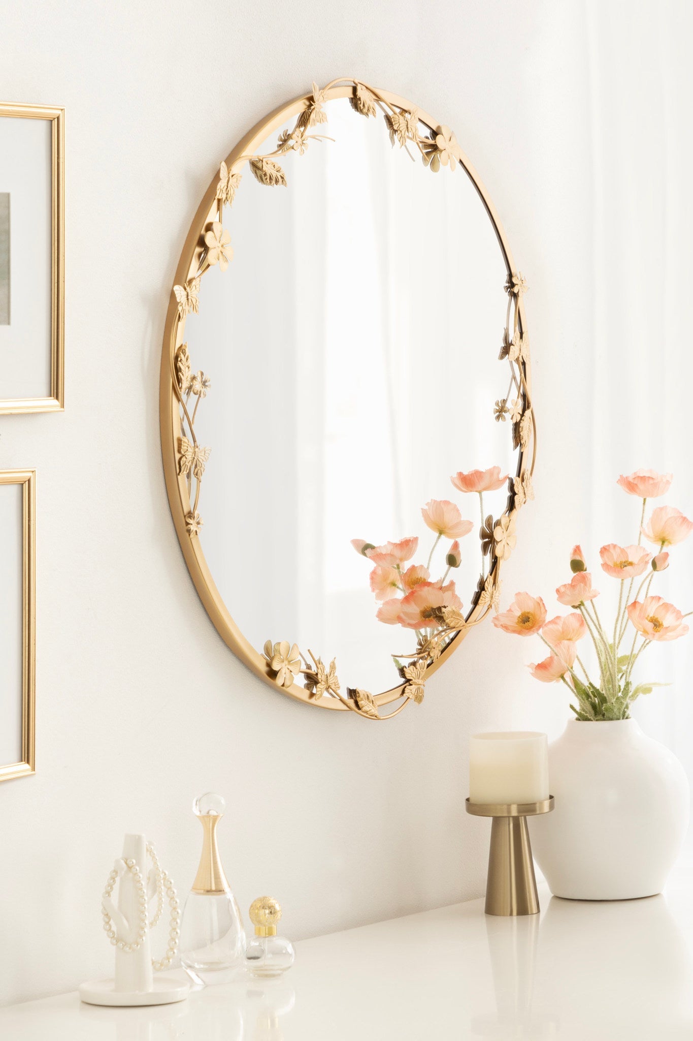 Lyra Mirror