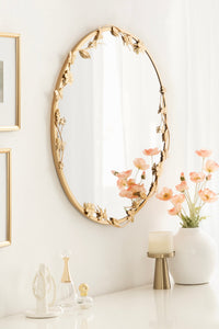 Lyra Mirror