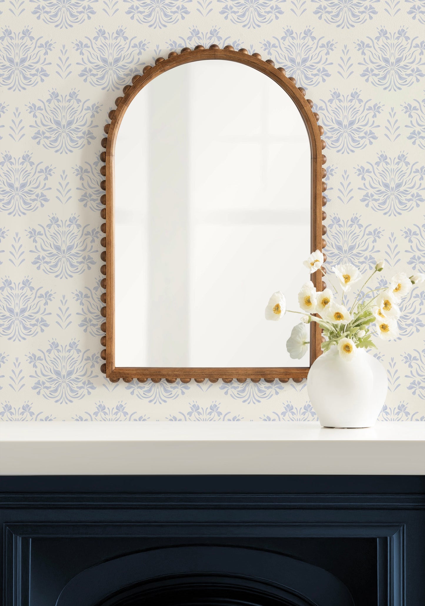 Bryn Mirror