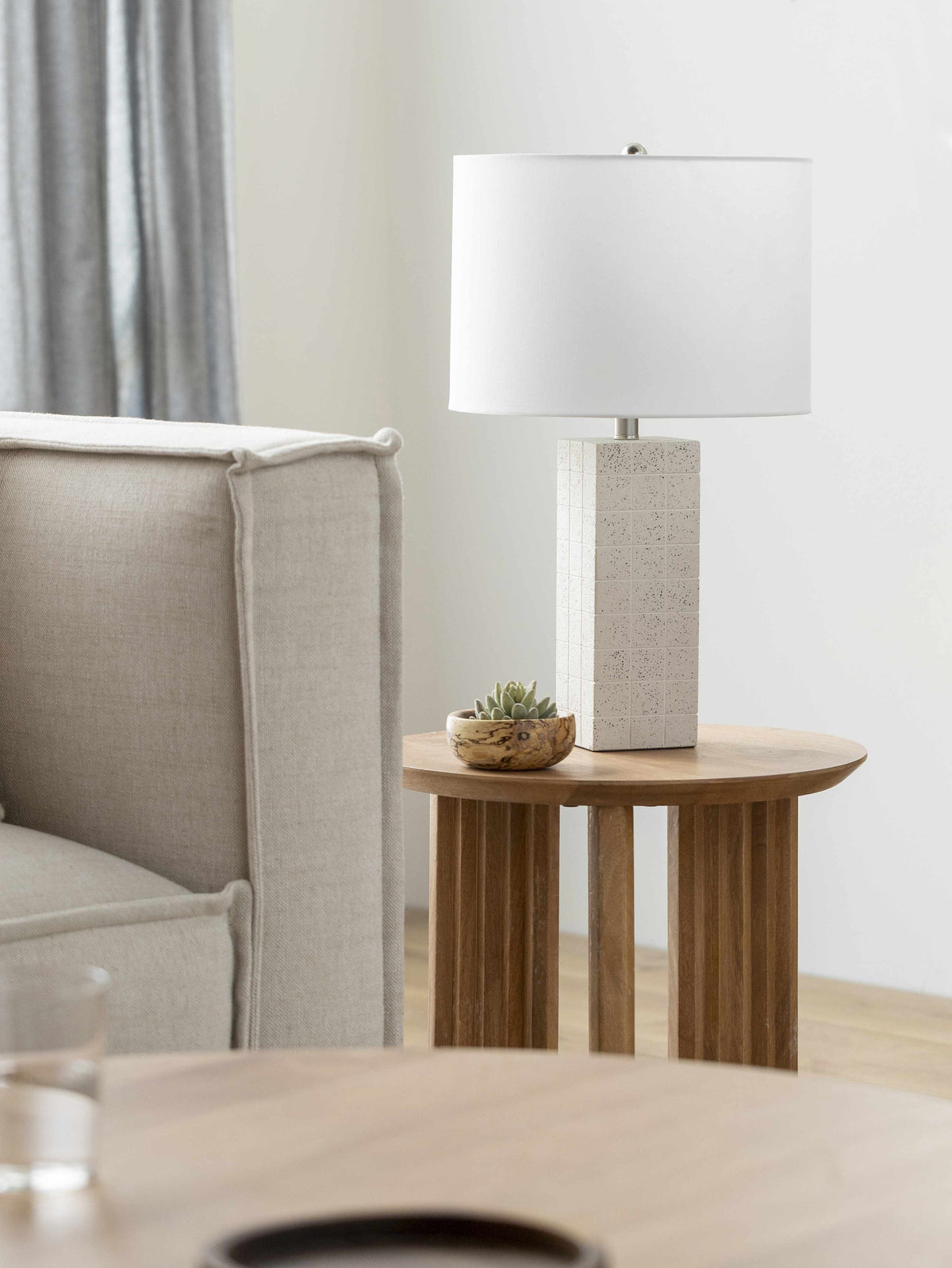 Monoharpur Cement Table Lamp