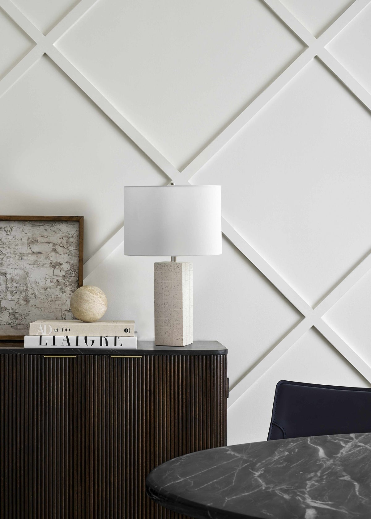 Monoharpur Cement Table Lamp