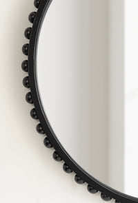 Niobe Mirror