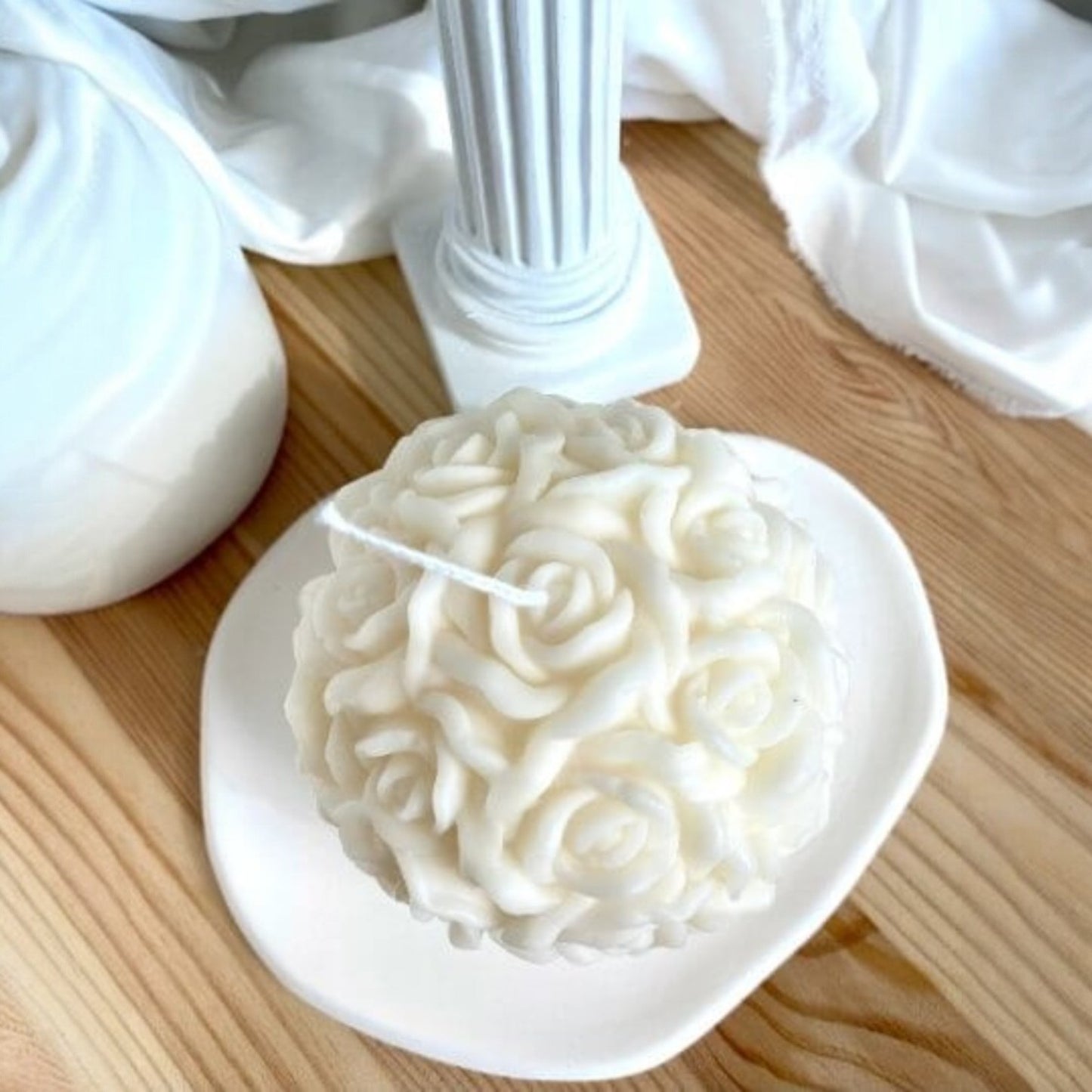 Sculpted Blossom Candle