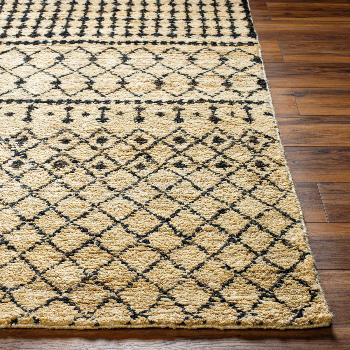 Matera Hand-Knotted Jute Rug