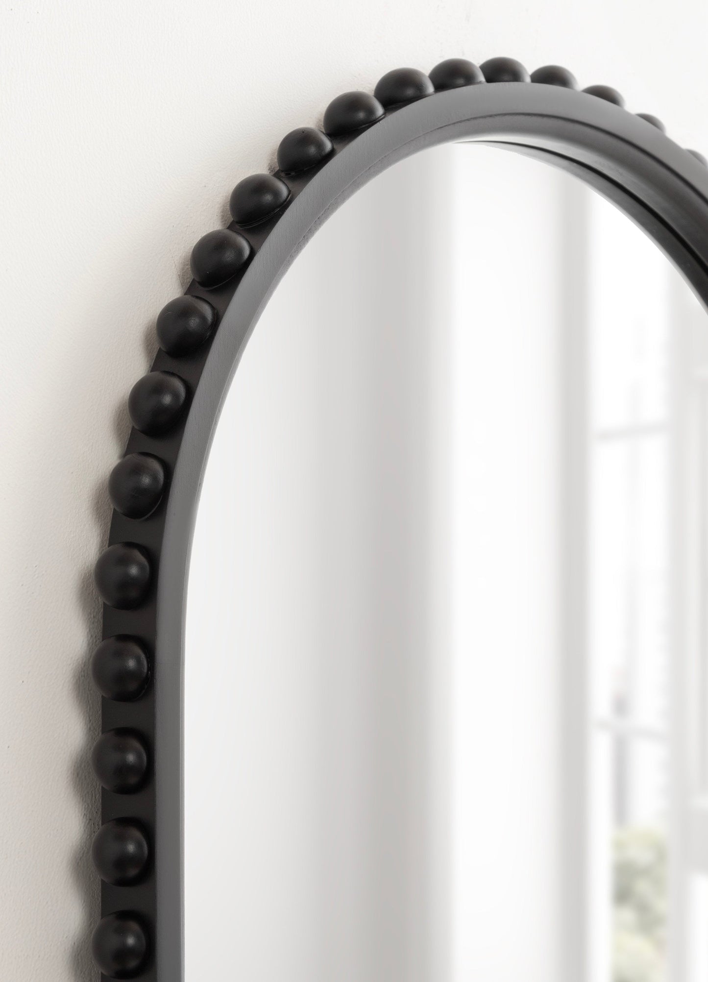 Bryn Mirror