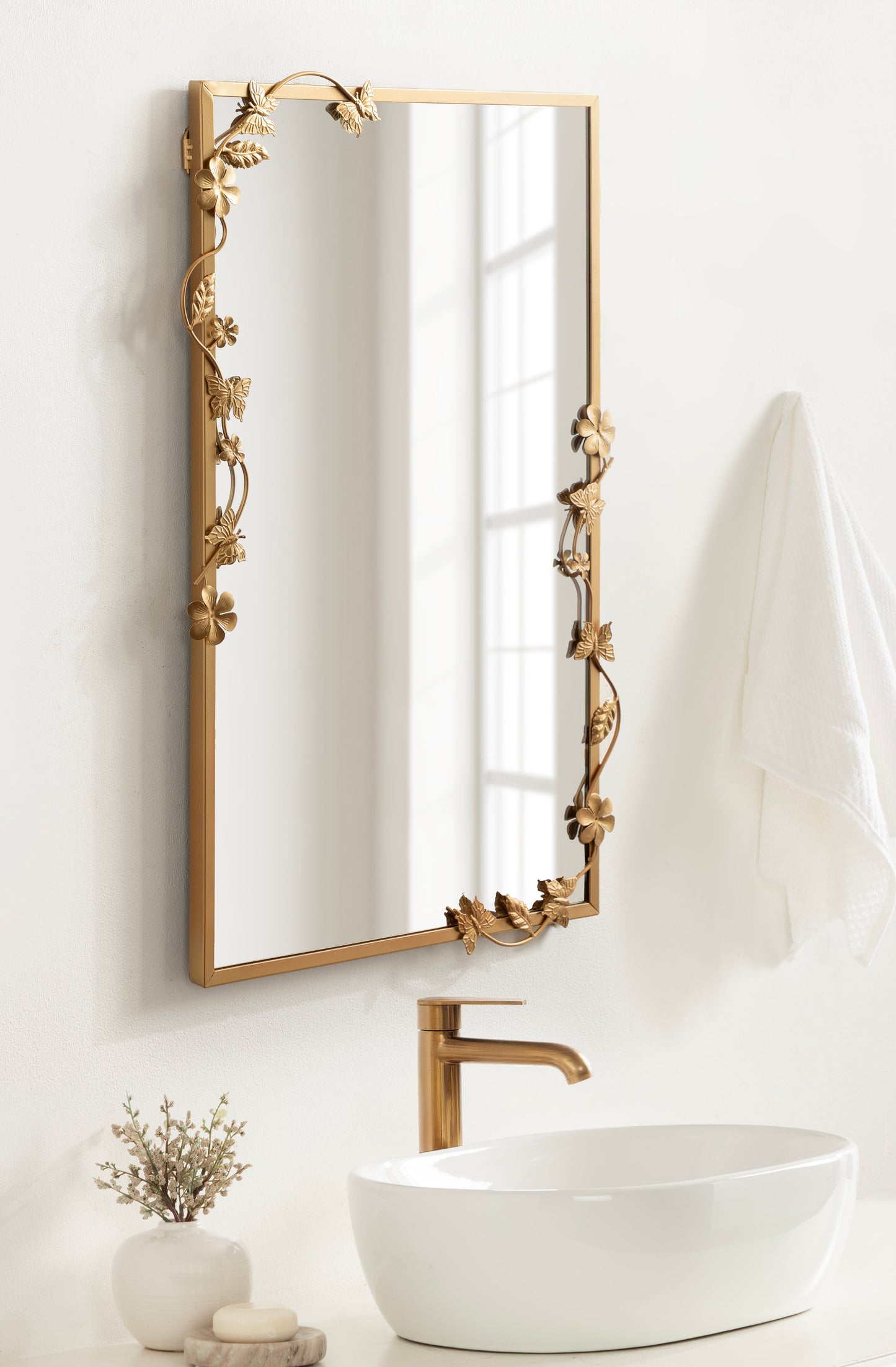 Cassia Mirror